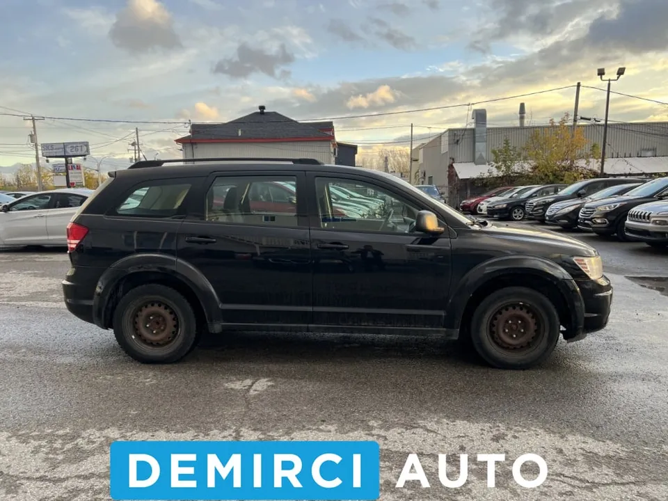 Dodge Journey 2010 photo 2