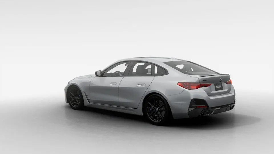 BMW 4 Series 2027 photo 2