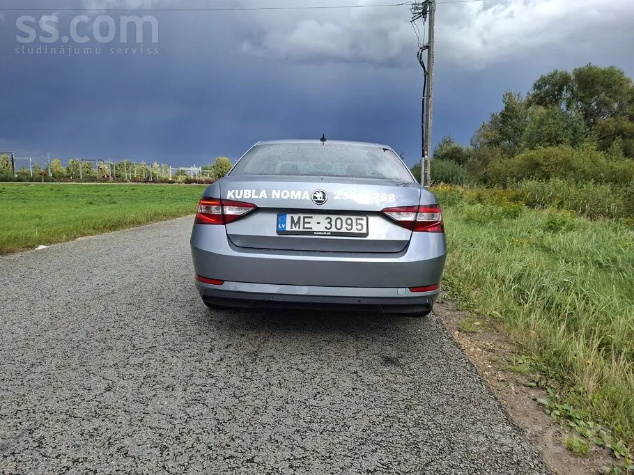 Skoda Superb 2015 photo 4