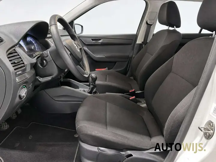 Skoda Fabia 2019 photo 5