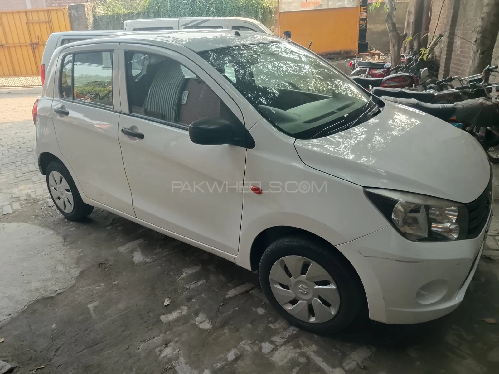 Suzuki Cultus