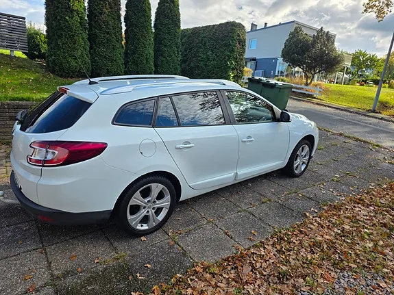 Renault Megane Iii 2014 photo 4