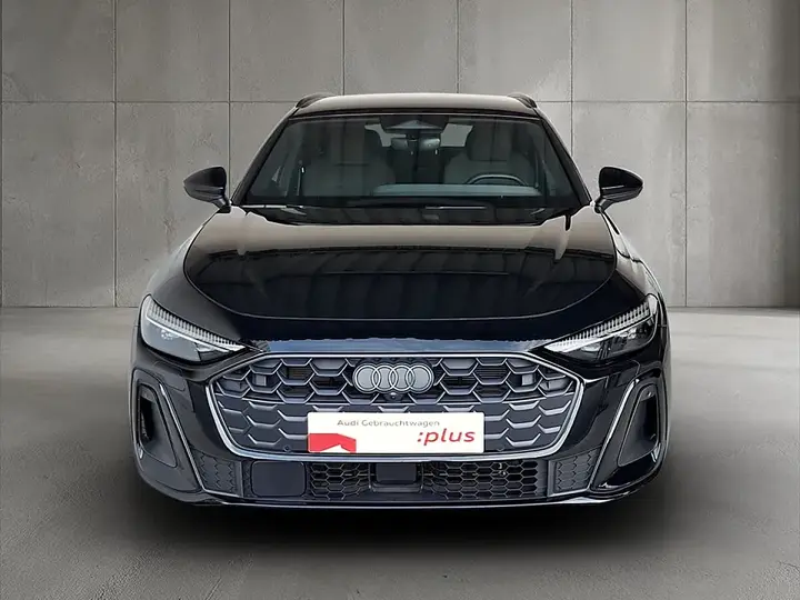 Audi A5 Avant 2025 photo 2