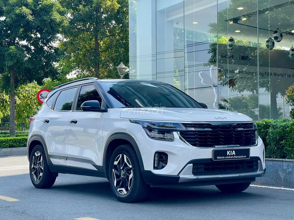 Kia Seltos 2024 photo 2