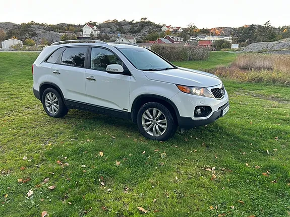 Kia Sorento 2011 photo 2