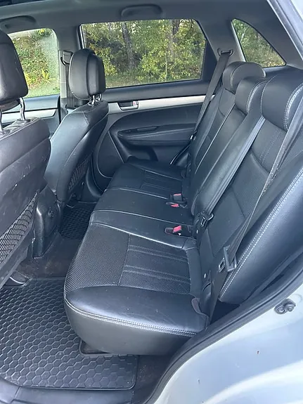 Kia Sorento 2011 photo 5