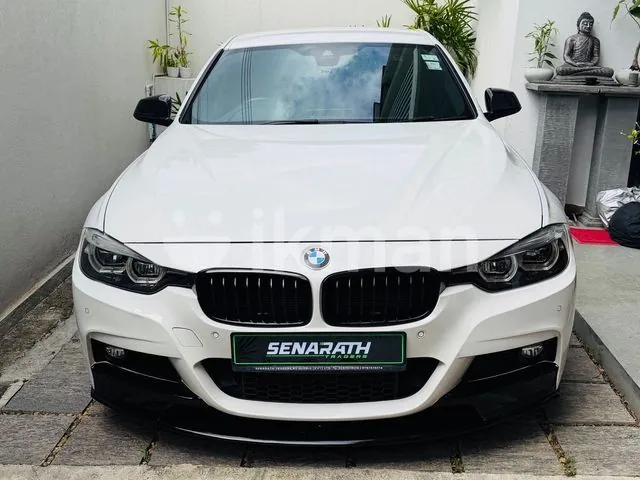 BMW 318I 2016 photo 2