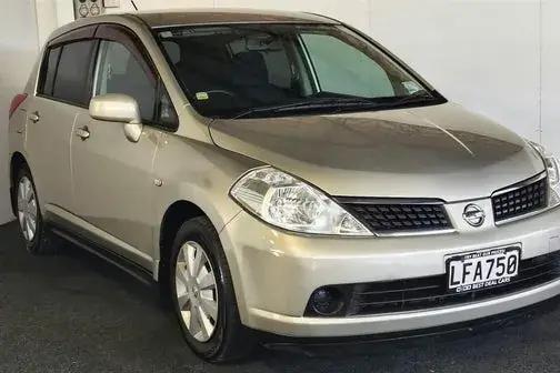 Nissan Tiida