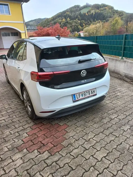 Volkswagen Id.3 2021 photo 3
