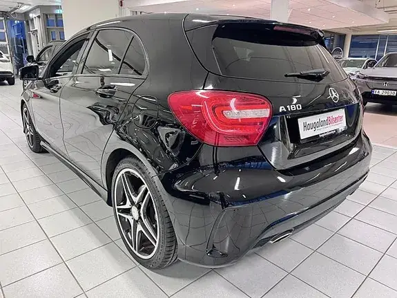 Mercedes-Benz A 180 2014 photo 3