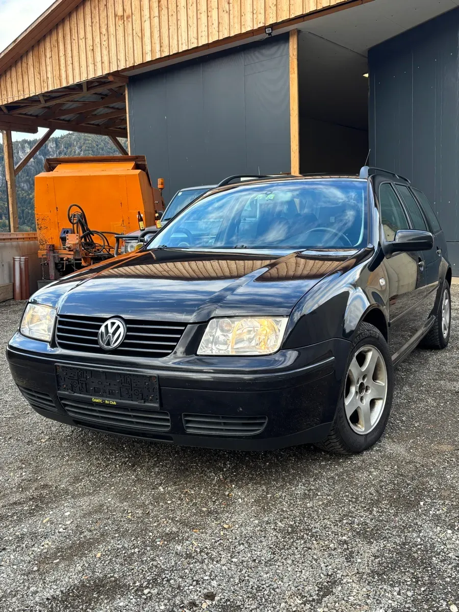 Volkswagen Bora 2002 photo 2