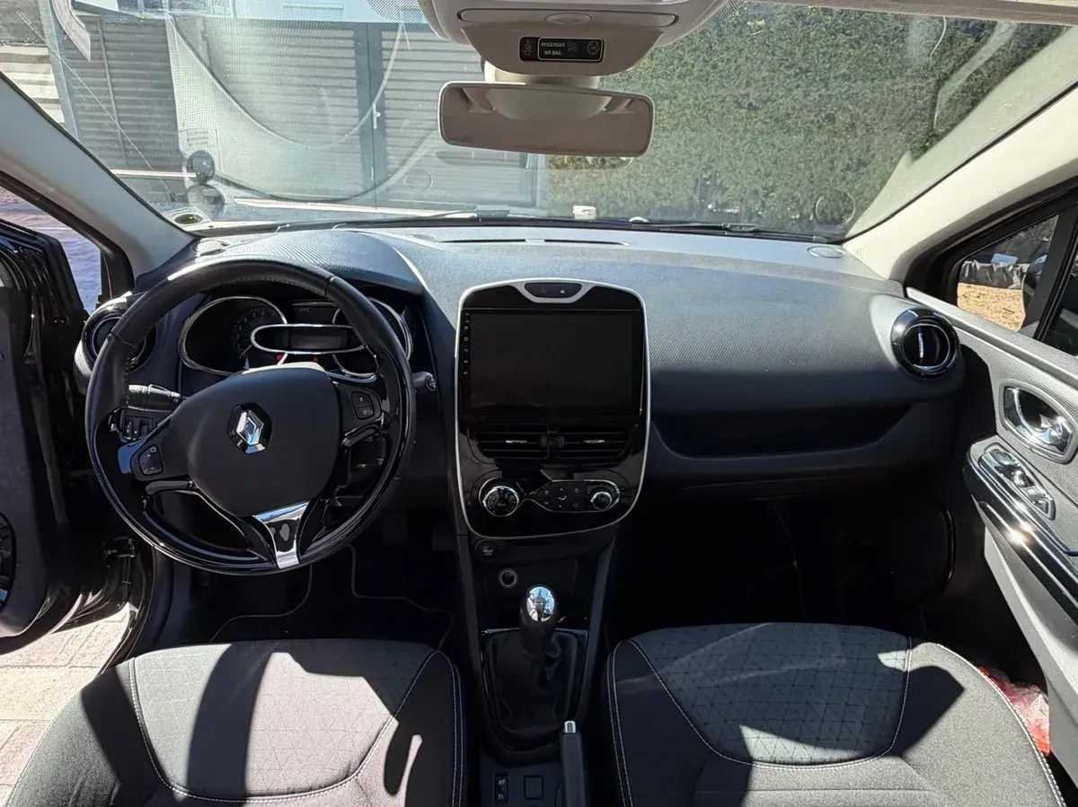 Renault Clio 2013 photo 3