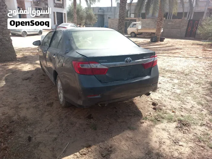 Toyota Camry 2014 photo 3