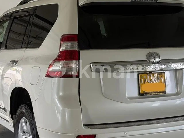 Toyota Land Cruiser Prado 2014 photo 3