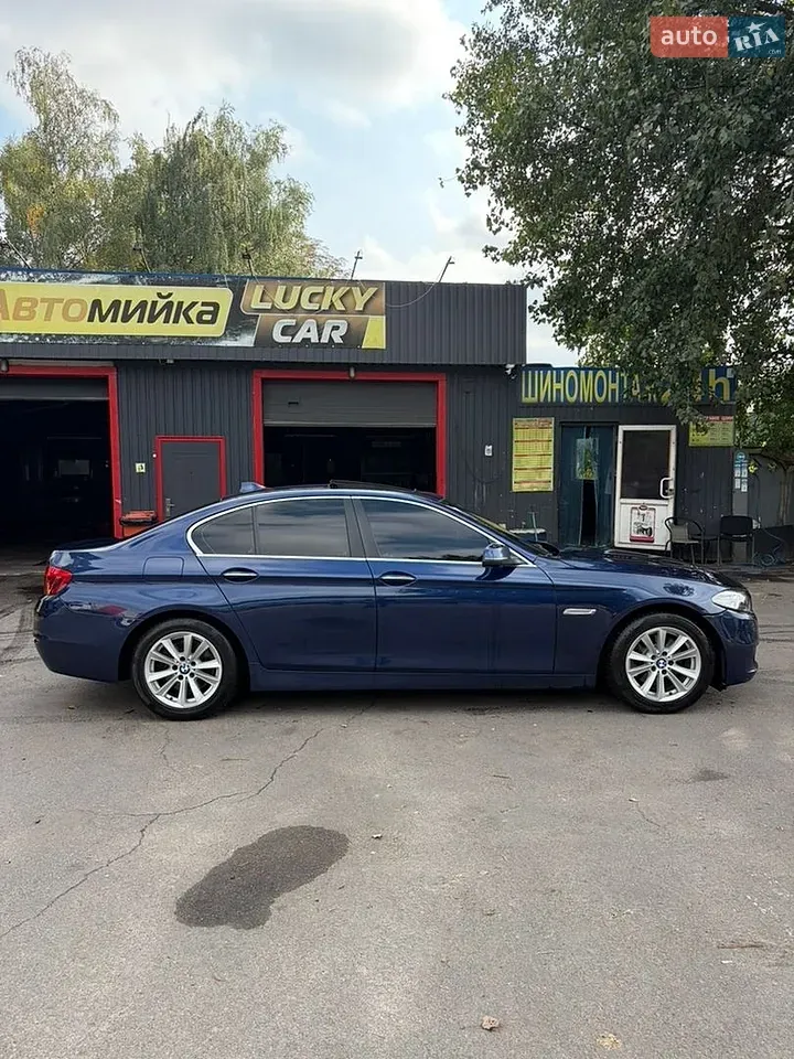 BMW 5 Series 2015 photo 4