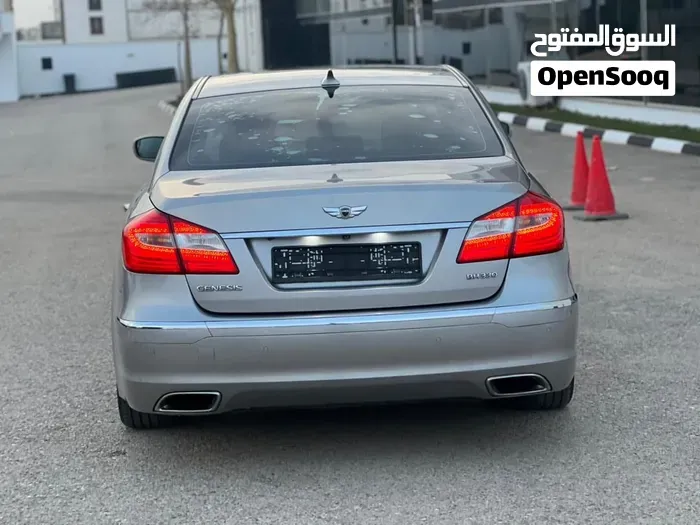 Genesis G70 2013 photo 5