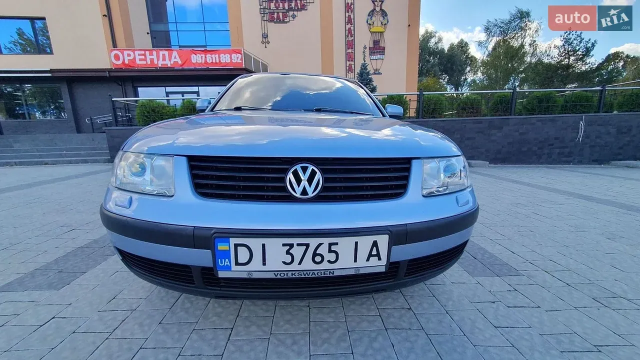 Volkswagen Passat 2000 photo 2