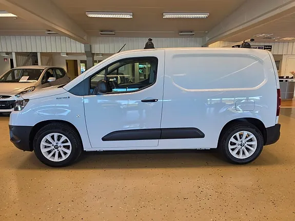 Toyota Proace City 2023 photo 2