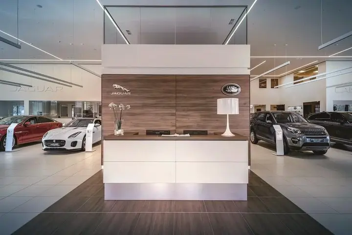 Land Rover Discovery Sport 2020 photo 4