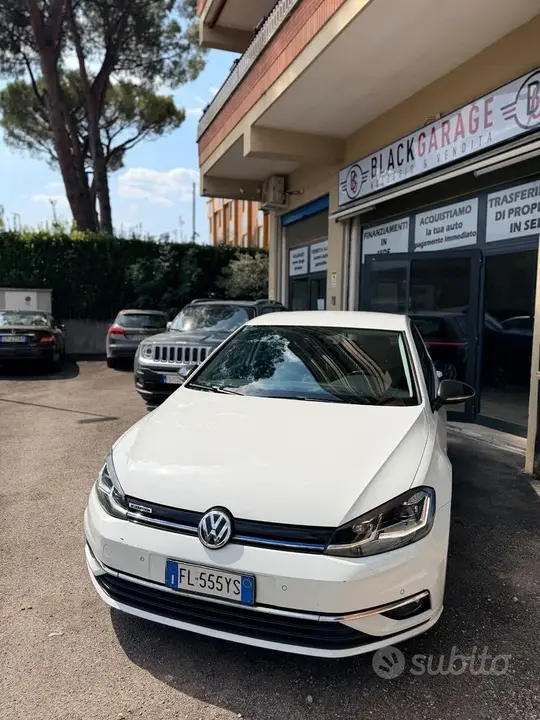 Volkswagen Golf 2018 photo 3
