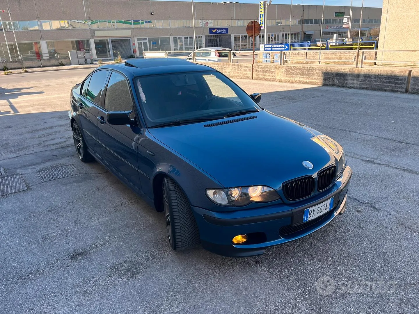 BMW 320D 2003 photo 3