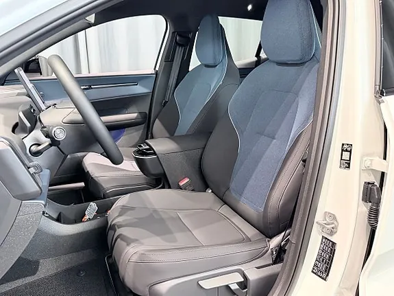 Volvo Ex30 2027 photo 5