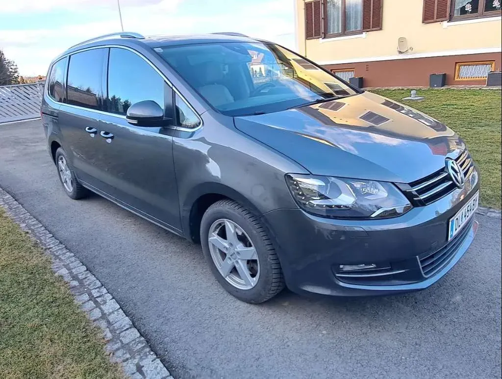 Volkswagen Sharan 2013 photo 3