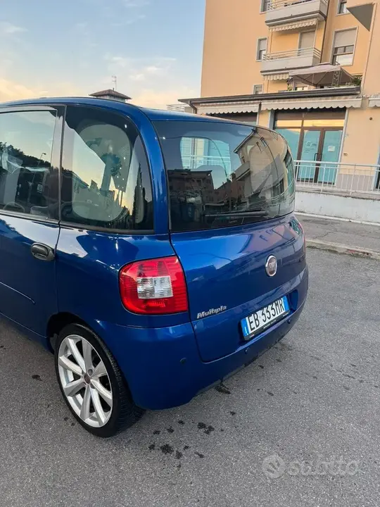 Fiat Multipla 2010 photo 3