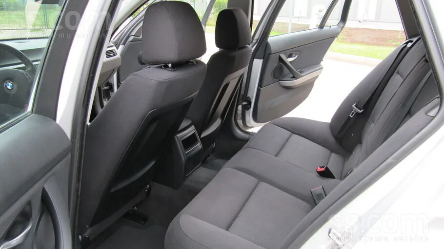 BMW 320D 2006 photo 5