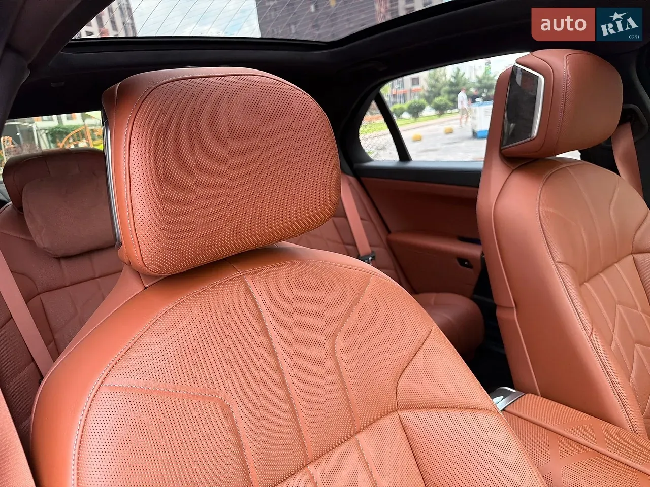 BMW 7 Series 2025 photo 5