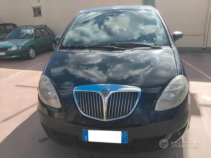 Lancia Musa 2008 photo 3