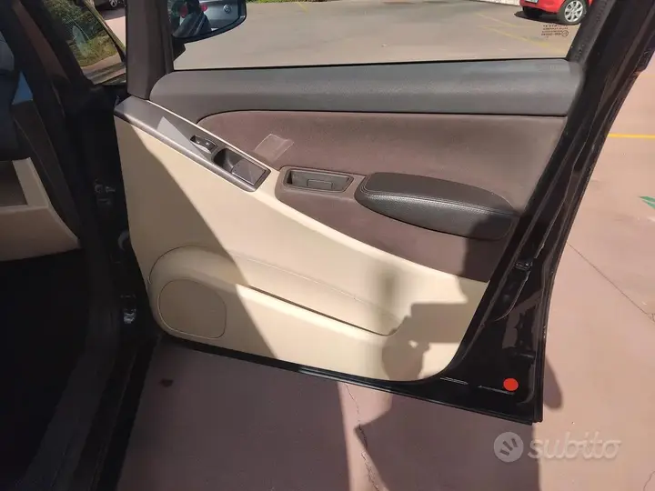 Lancia Musa 2008 photo 2