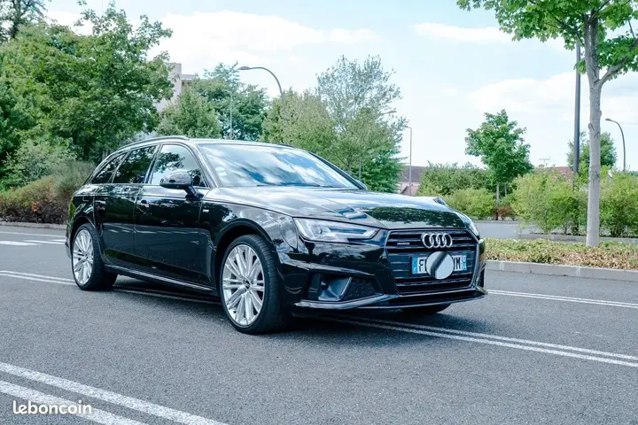 Audi A4 2019 photo 2