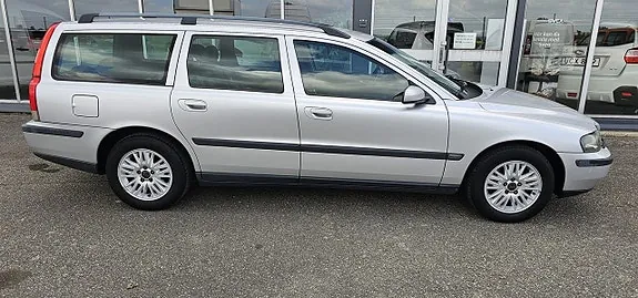 Volvo V70 2004 photo 5