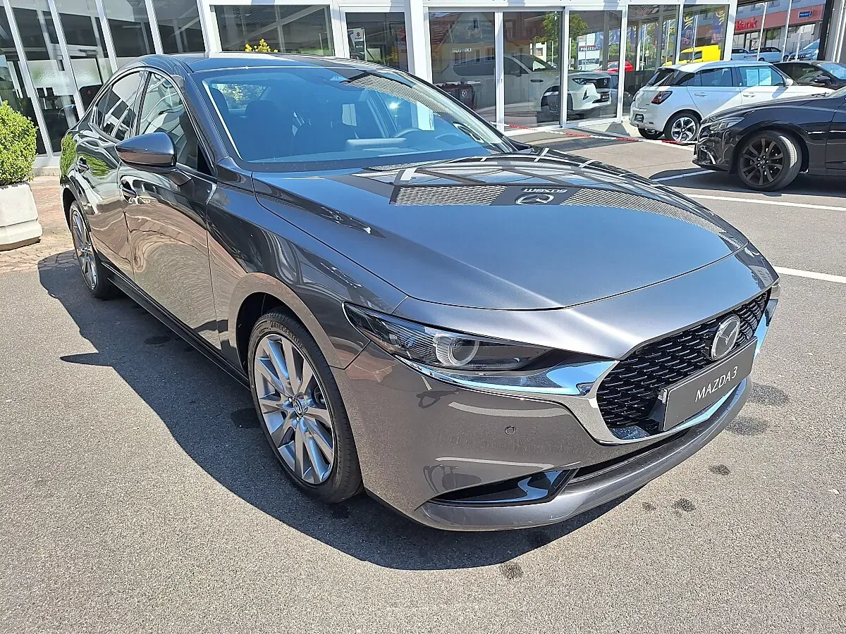 Mazda Mazda3 photo 3