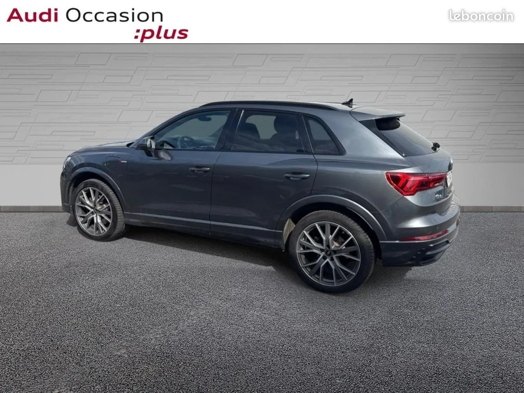 Audi Q3 2021 photo 5