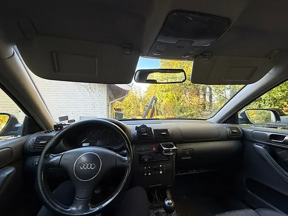 Audi A3 2003 photo 2