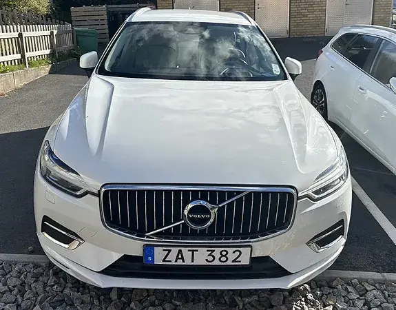 Volvo Xc60 2018 photo 2