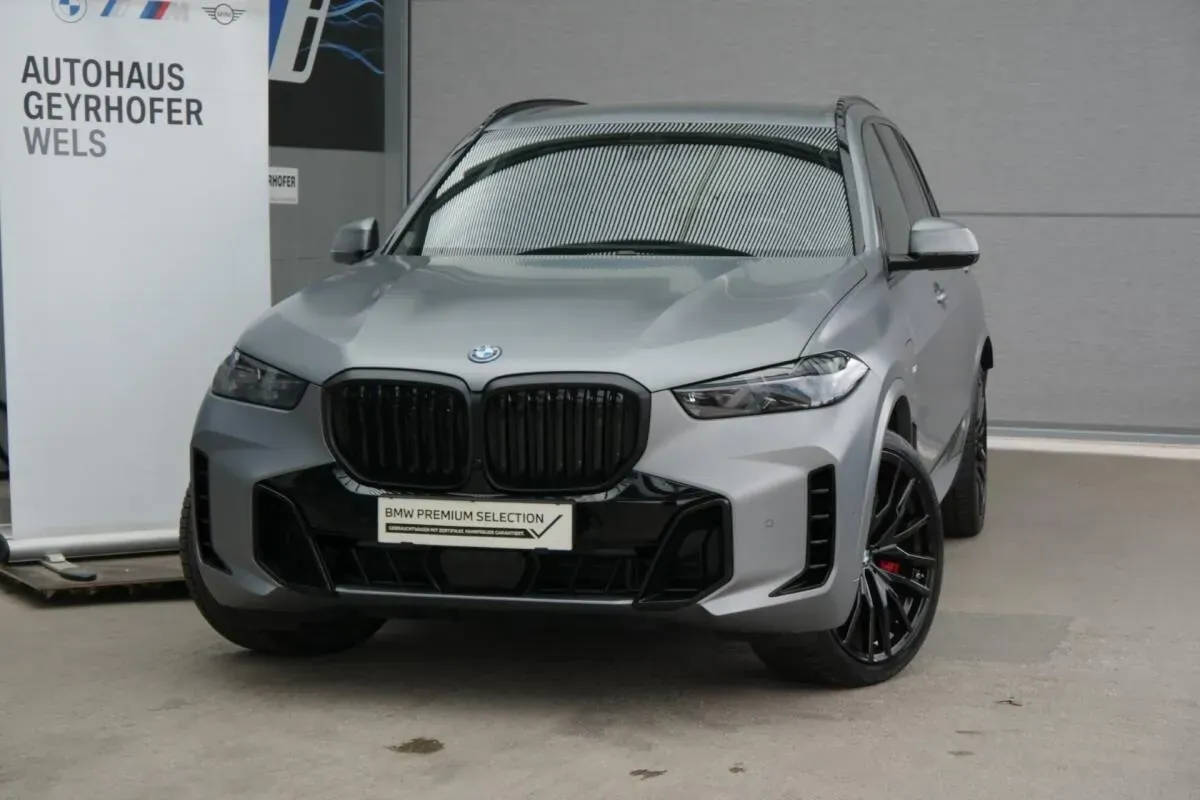 BMW X5 2025 photo 2