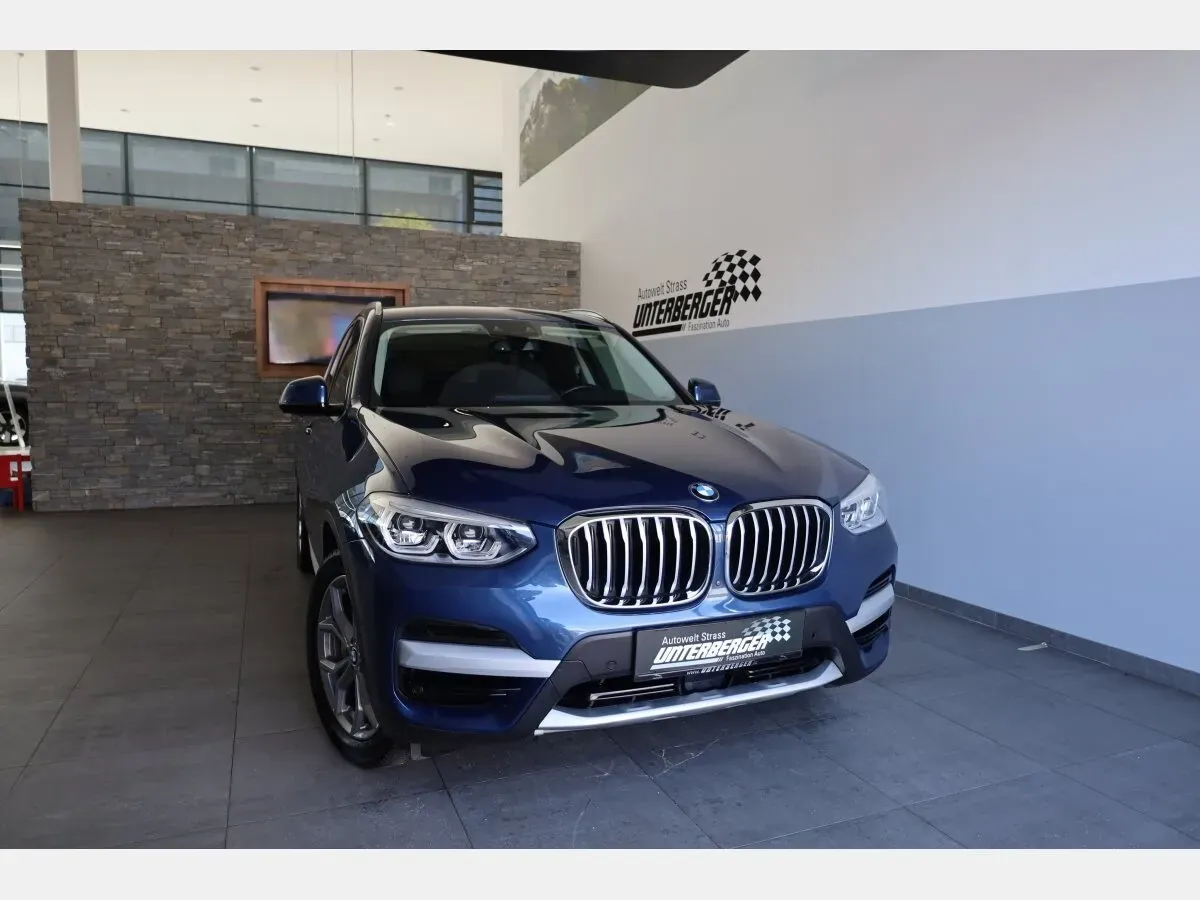 BMW X3 2021 photo 2