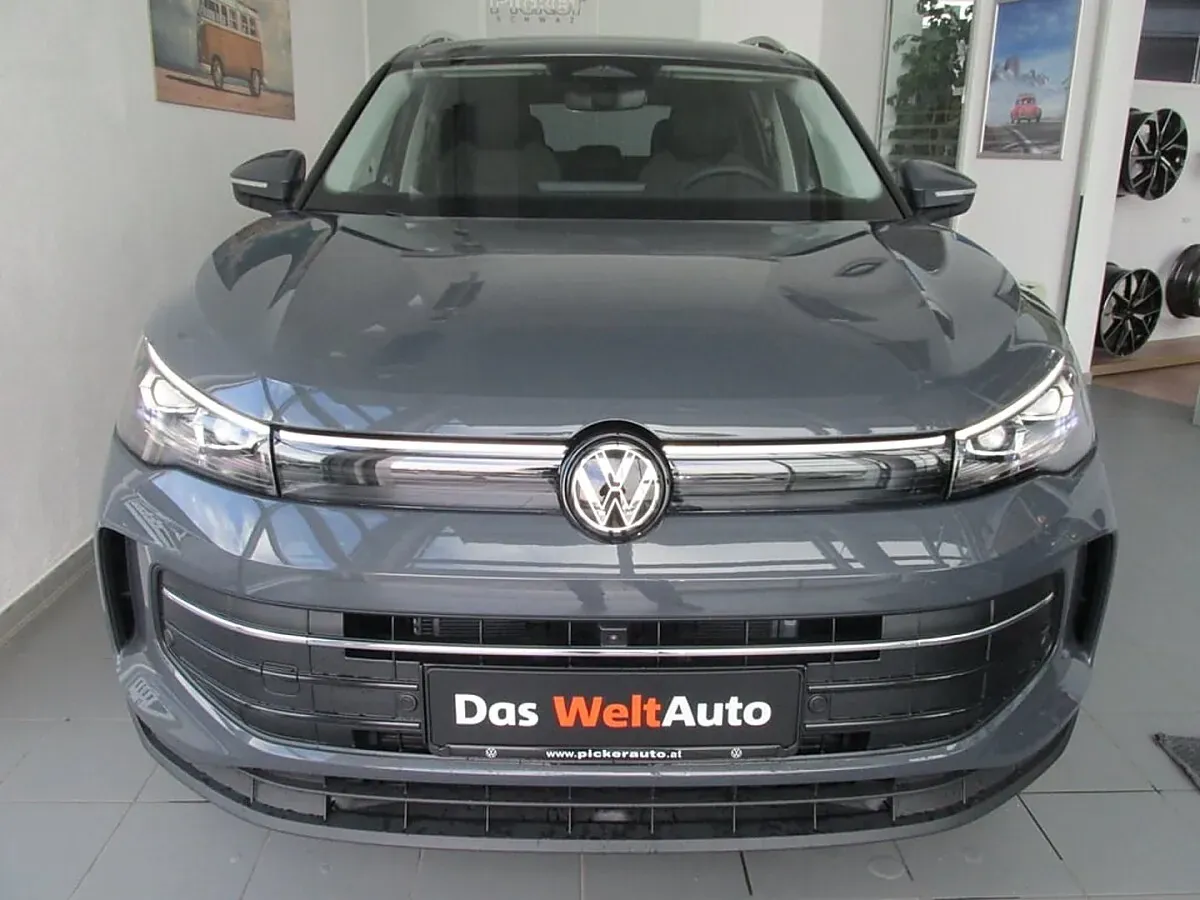 Volkswagen Tiguan 2025 photo 2