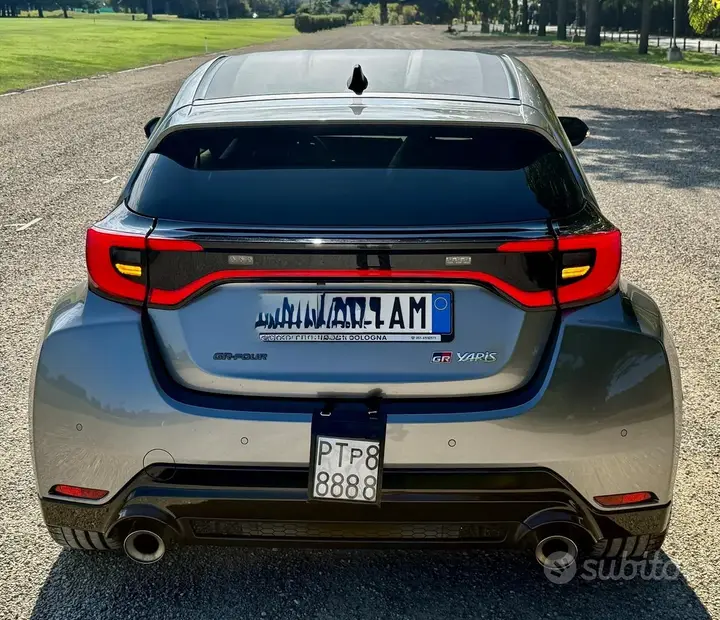 Toyota Yaris 2024 photo 4