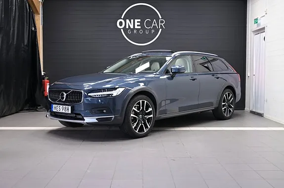 Volvo V90 Cross Country