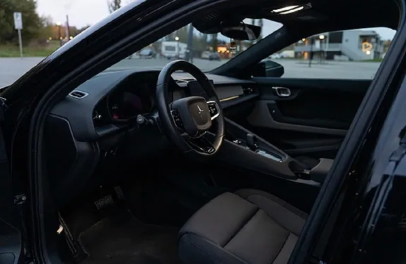 Polestar 2 2021 photo 4