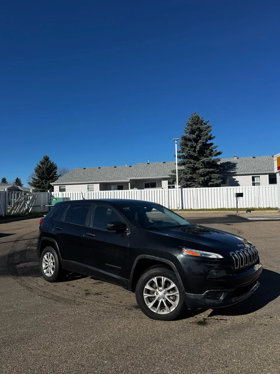 Jeep Cherokee 2016 photo 3