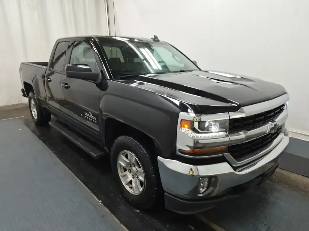 Chevrolet Silverado 1500 2018 photo 3