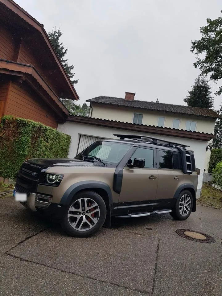 Land Rover Defender X