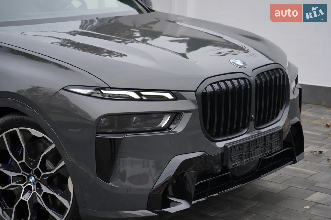 BMW X7 2025 photo 4