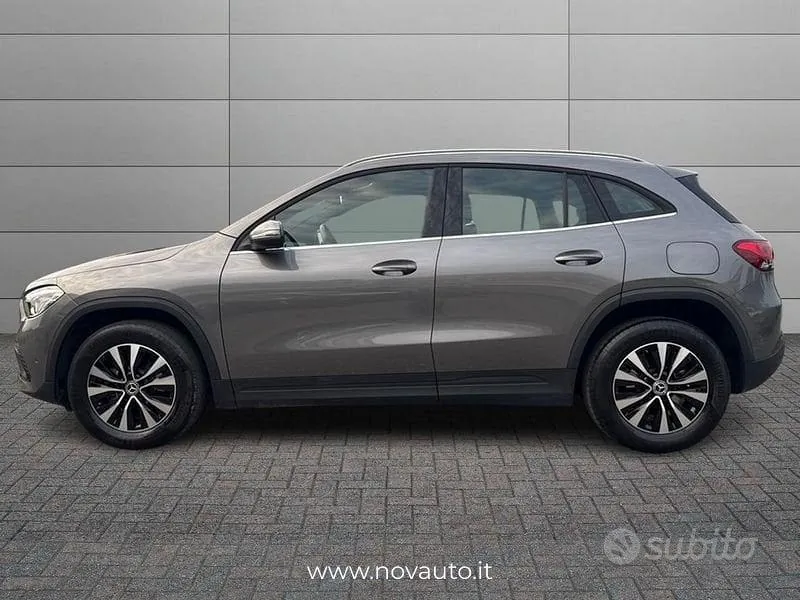 Mercedes-Benz Gla 2022 photo 2