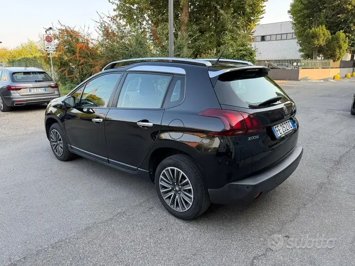 Peugeot 2008 2016 photo 2